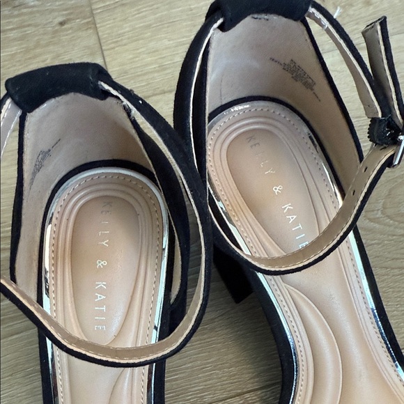 Kelly & Katie Elegant Black Block Heels Size 7M - Picture 7 of 9